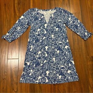 Lilly Pulitzer Cath Dress Printed Notch Neck Beach blue/white tropical palm leaf
